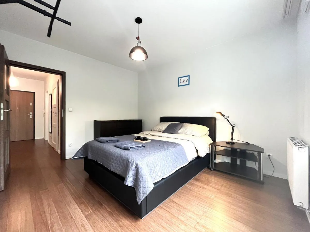 Dmowskiego 17F - Self Check-In 20H Apartment Wroclaw