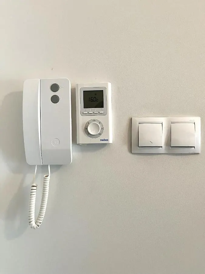Dmowskiego 17F - Self Check-In 20H Apartment Wroclaw